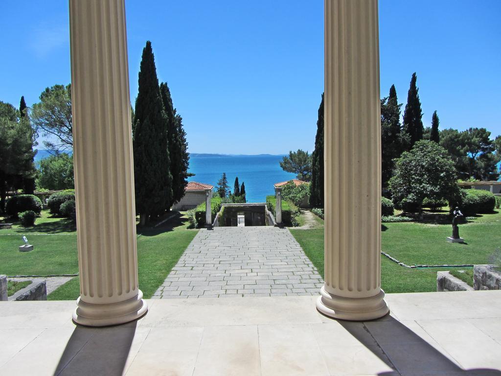 Apartament Aspalathos Centar - Center, A Few Minutes' Walking Distance To The Unesco Palace, Parking Lot In Front Of The *